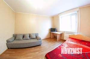 1-к квартира, посуточно, 53м2, 1/1 этаж