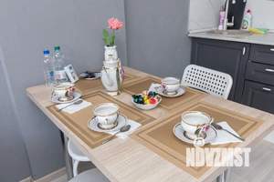 1-к квартира, посуточно, 42м2, 8/17 этаж