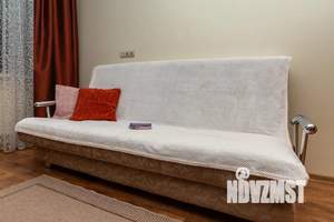 Студия квартира, посуточно, 35м2, 13/16 этаж