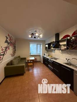 1-к квартира, посуточно, 54м2, 3/9 этаж