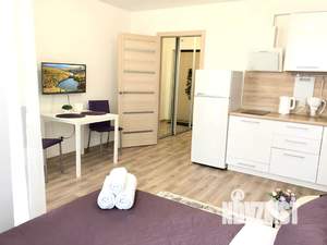 Студия квартира, посуточно, 25м2, 2/6 этаж