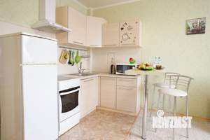 1-к квартира, посуточно, 33м2, 1/1 этаж