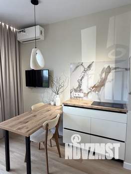 Студия квартира, посуточно, 25м2, 8/19 этаж