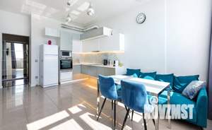 1-к квартира, посуточно, 64м2, 1/1 этаж