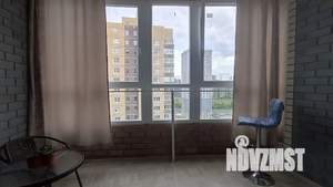 Студия квартира, посуточно, 30м2, 12/17 этаж