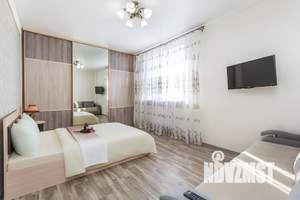 1-к квартира, посуточно, 43м2, 16/20 этаж