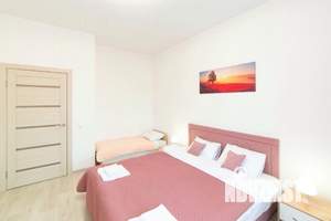 1-к квартира, посуточно, 60м2, 1/1 этаж