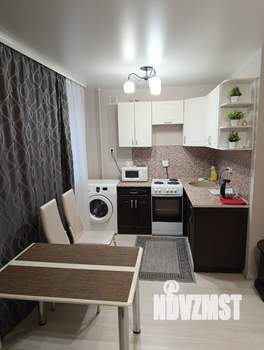 Студия квартира, посуточно, 33м2, 3/5 этаж