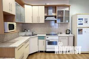 1-к квартира, посуточно, 56м2, 1/16 этаж