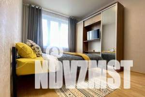 1-к квартира, посуточно, 35м2, 13/16 этаж