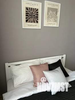 Студия квартира, посуточно, 30м2, 11/20 этаж