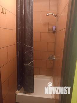 Студия квартира, посуточно, 15м2, 1/9 этаж