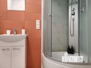 1-к квартира, посуточно, 42м2, 3/10 этаж