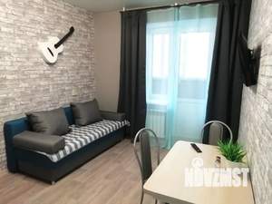 1-к квартира, посуточно, 40м2, 1/16 этаж