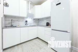 1-к квартира, посуточно, 50м2, 19/19 этаж