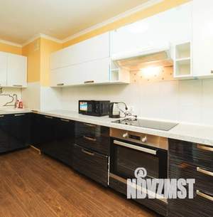 3-к квартира, посуточно, 78м2, 1/9 этаж