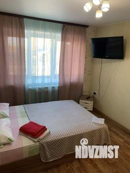 1-к квартира, посуточно, 36м2, 1/1 этаж