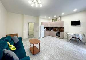 Студия квартира, на длительный срок, 40м2, 1/9 этаж