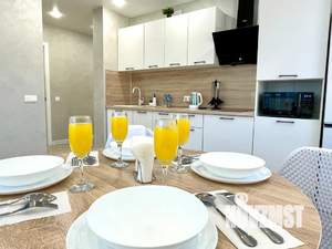 2-к квартира, посуточно, 55м2, 8/18 этаж