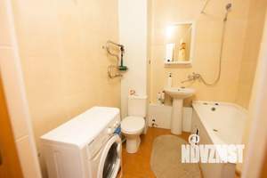 Студия квартира, посуточно, 36м2, 4/15 этаж