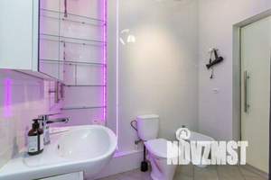 2-к квартира, посуточно, 64м2, 1/25 этаж