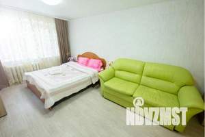 1-к квартира, посуточно, 36м2, 3/5 этаж