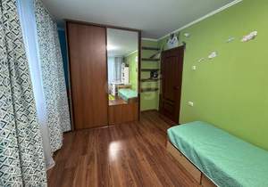 3-к квартира, на длительный срок, 62м2, 1/5 этаж