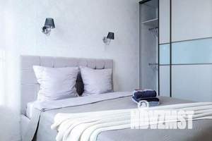 2-к квартира, посуточно, 56м2, 13/19 этаж