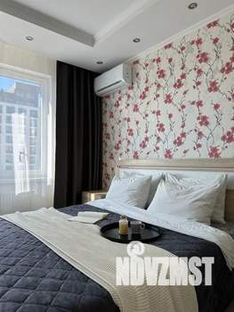 Студия квартира, посуточно, 38м2, 3/17 этаж