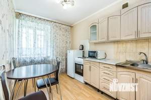 1-к квартира, посуточно, 36м2, 1/1 этаж