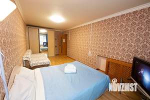 2-к квартира, посуточно, 40м2, 1/1 этаж