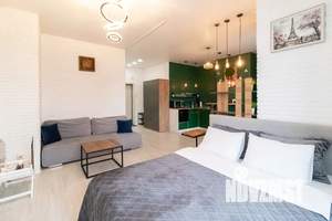 1-к квартира, посуточно, 40м2, 7/9 этаж
