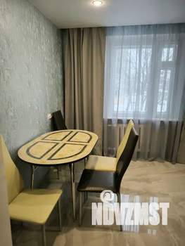 1-к квартира, посуточно, 50м2, 2/9 этаж