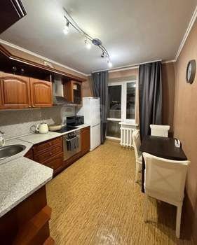 1-к квартира, на длительный срок, 51м2, 2/10 этаж