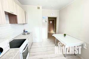 1-к квартира, посуточно, 36м2, 9/19 этаж