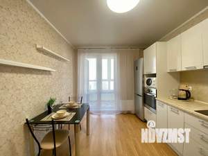 1-к квартира, посуточно, 35м2, 13/16 этаж