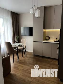 1-к квартира, посуточно, 35м2, 15/25 этаж