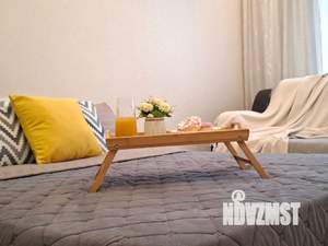 1-к квартира, посуточно, 39м2, 8/16 этаж