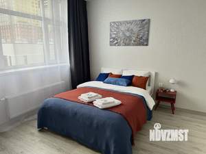 1-к квартира, посуточно, 32м2, 13/25 этаж