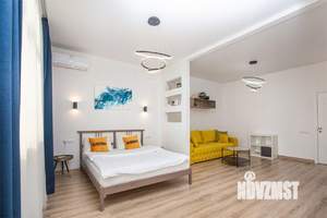 1-к квартира, посуточно, 61м2, 1/1 этаж