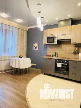 2-к квартира, посуточно, 50м2, 13/15 этаж