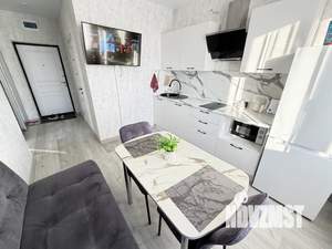 1-к квартира, посуточно, 45м2, 13/18 этаж