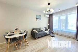 2-к квартира, посуточно, 40м2, 7/23 этаж