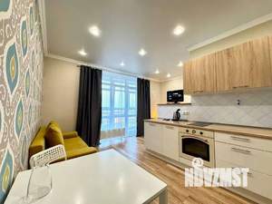 Студия квартира, посуточно, 33м2, 18/19 этаж