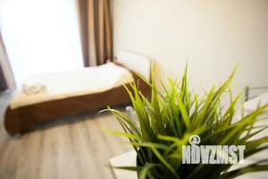 1-к квартира, посуточно, 32м2, 8/19 этаж