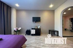 1-к квартира, посуточно, 45м2, 4/15 этаж