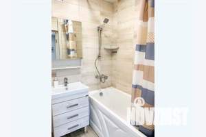 2-к квартира, посуточно, 55м2, 4/18 этаж