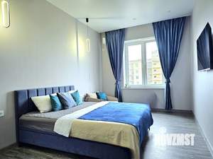 2-к квартира, посуточно, 41м2, 17/23 этаж