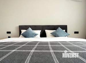 2-к квартира, посуточно, 75м2, 1/1 этаж