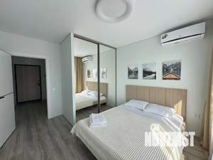 1-к квартира, посуточно, 42м2, 8/22 этаж